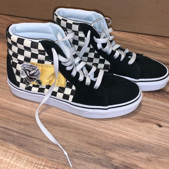 Vans Shoes - Rose High Top Vans Size 7